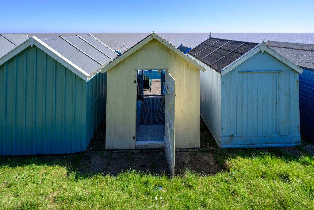 Property photo 3 of 7 Z63_9168