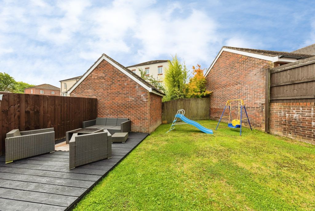 Property photo 2 of 26 Pbox-Img.Jpg