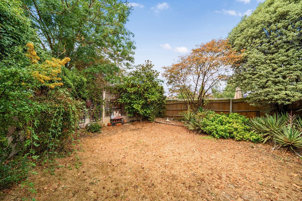 Property photo 2 of 21 1499194-5-1A02483...