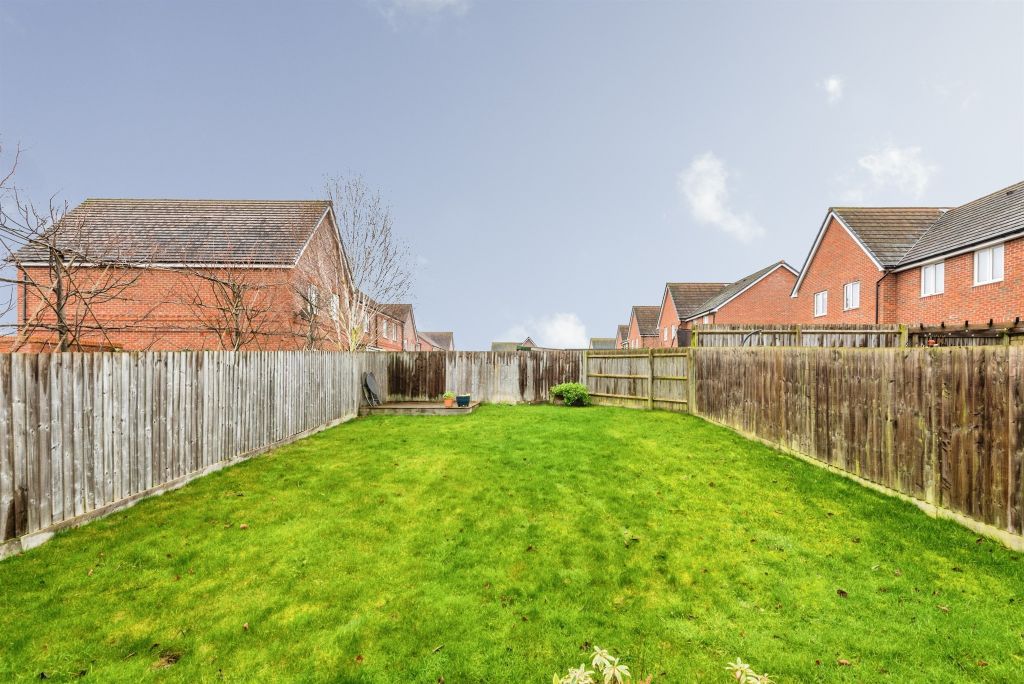 Property photo 3 of 13