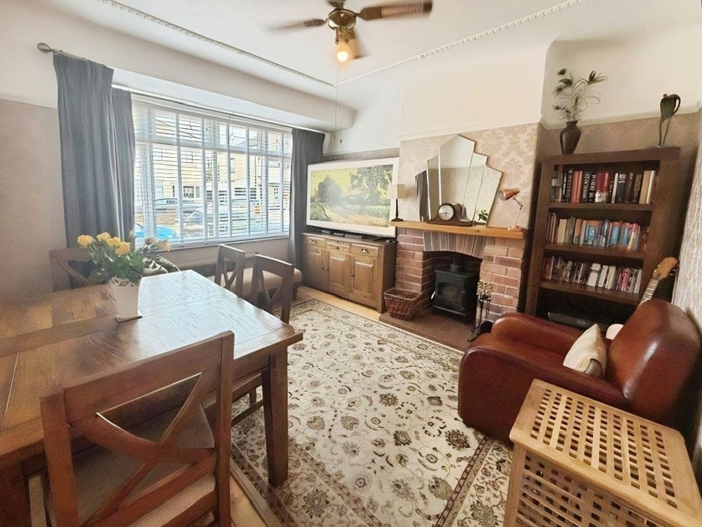 Property photo 3 of 13