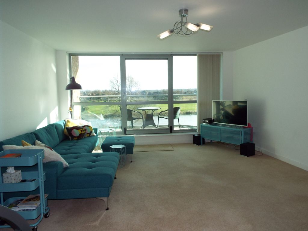 Property photo 3 of 6