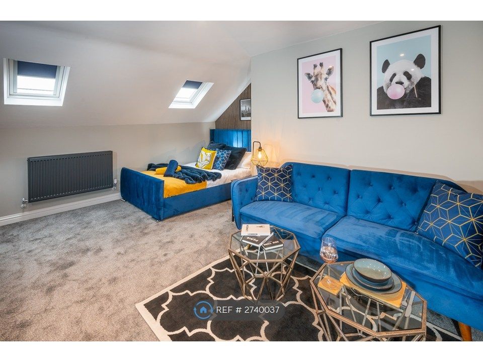 Property photo 1 of 15 Studio 6