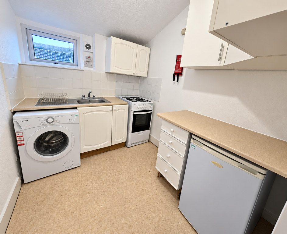 Property photo 2 of 3