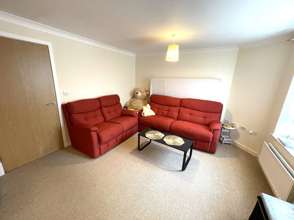 Property photo 3 of 8 Not Specified