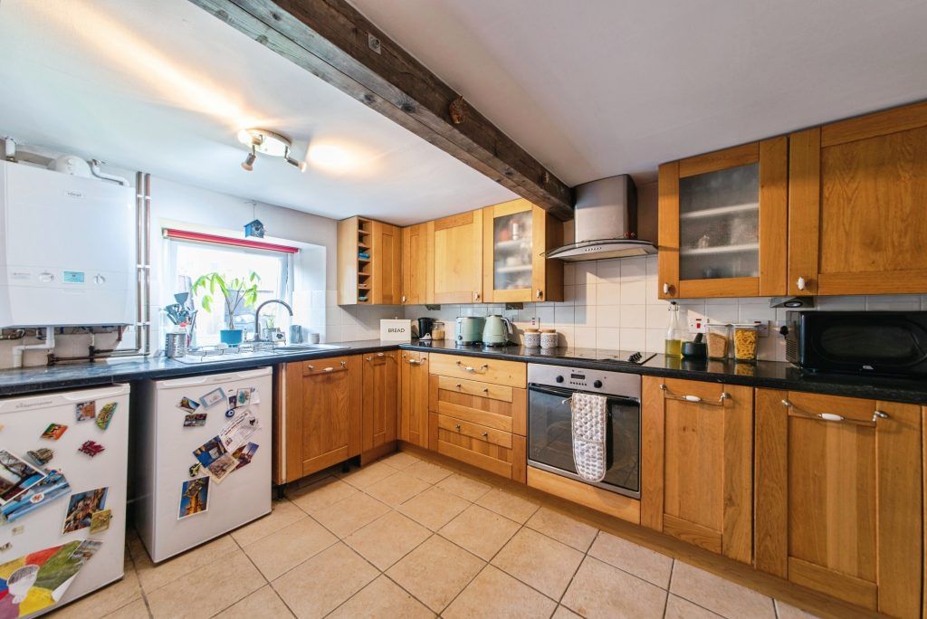 Property photo 3 of 21