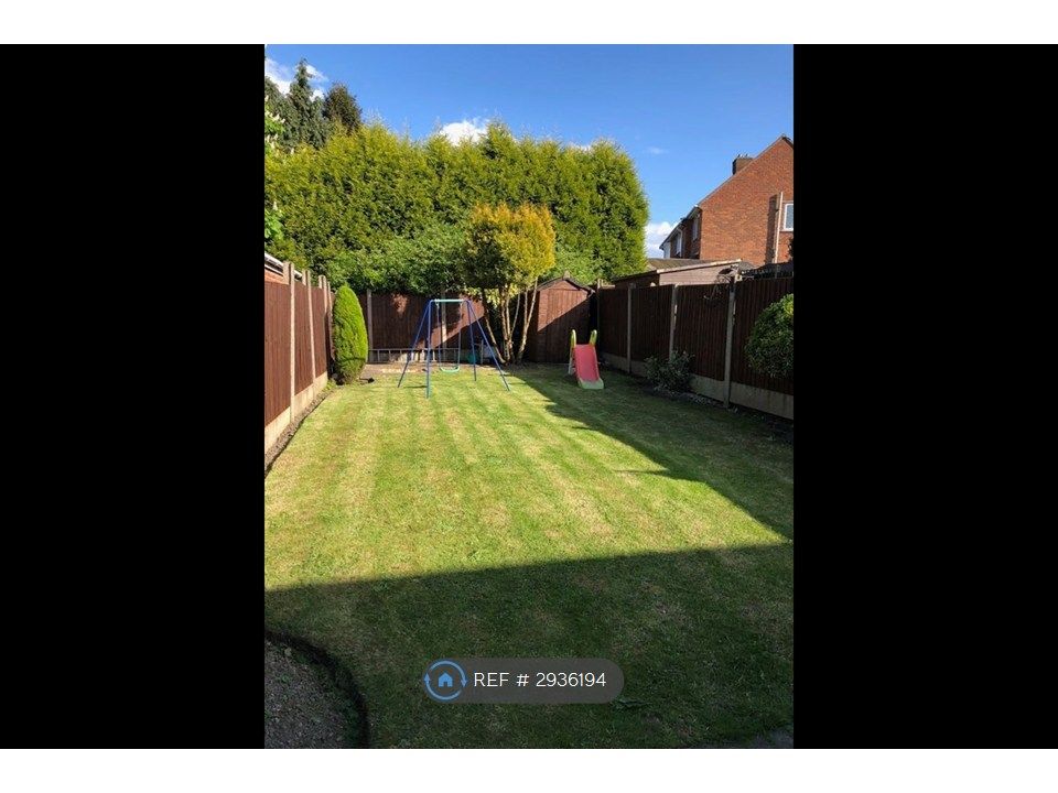 Property photo 2 of 11 Garden