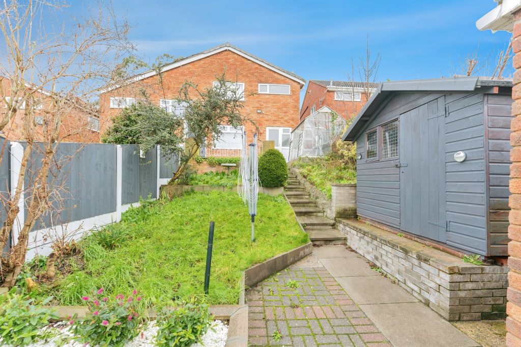 Property photo 2 of 20