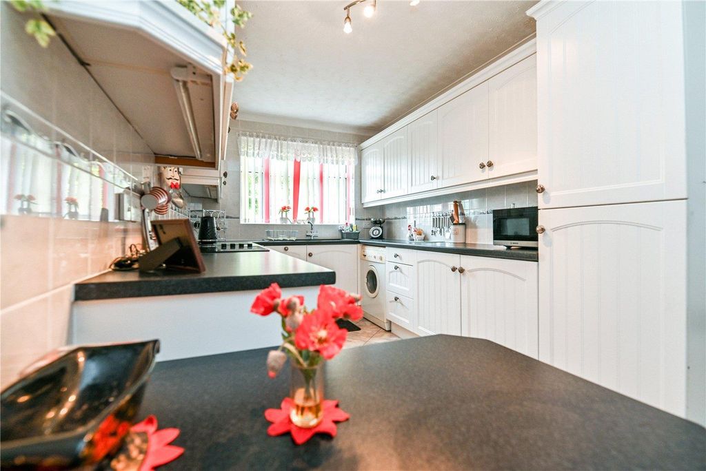 Property photo 3 of 15 Picture No. 03