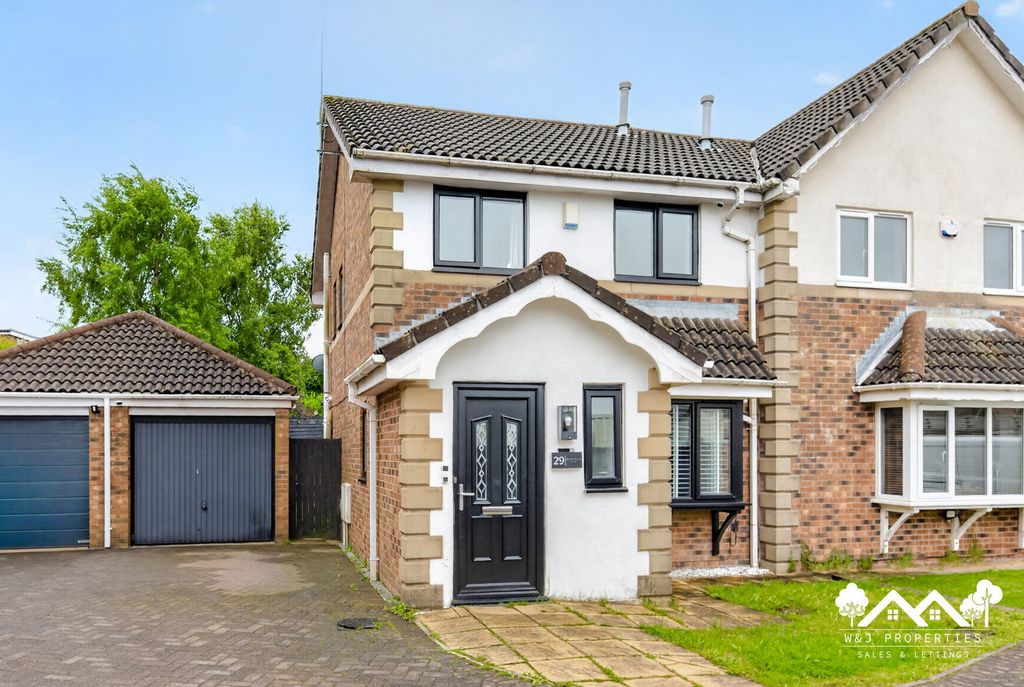 Property photo 1 of 34