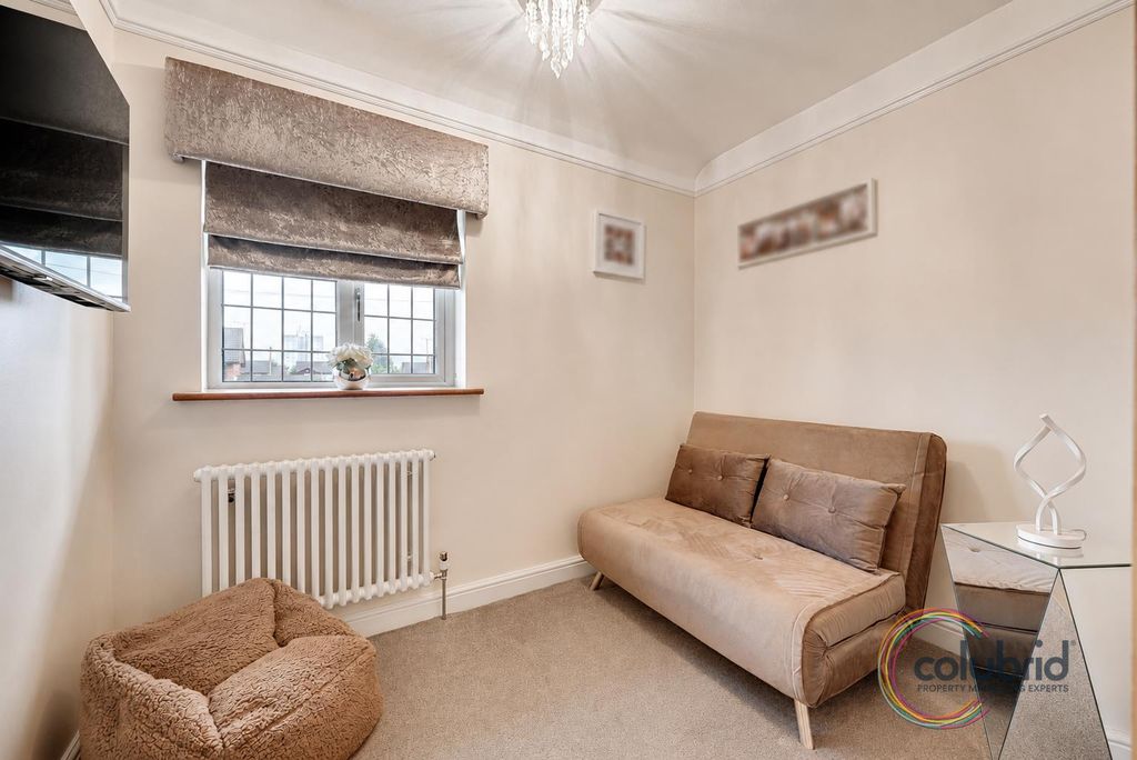 Additional image 18 of 3 bed semi-detached house for saleLong Lane, Grays RM16
