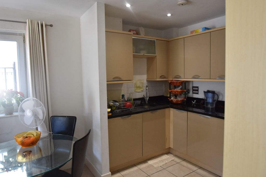 Property photo 3 of 12 Picture No. 02