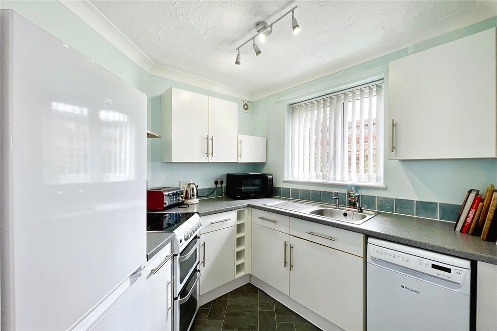 Property photo 3 of 16 Picture No. 03