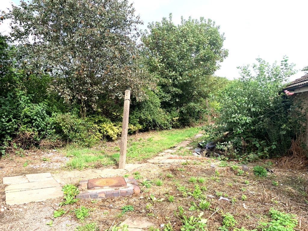 Property photo 2 of 10 A1