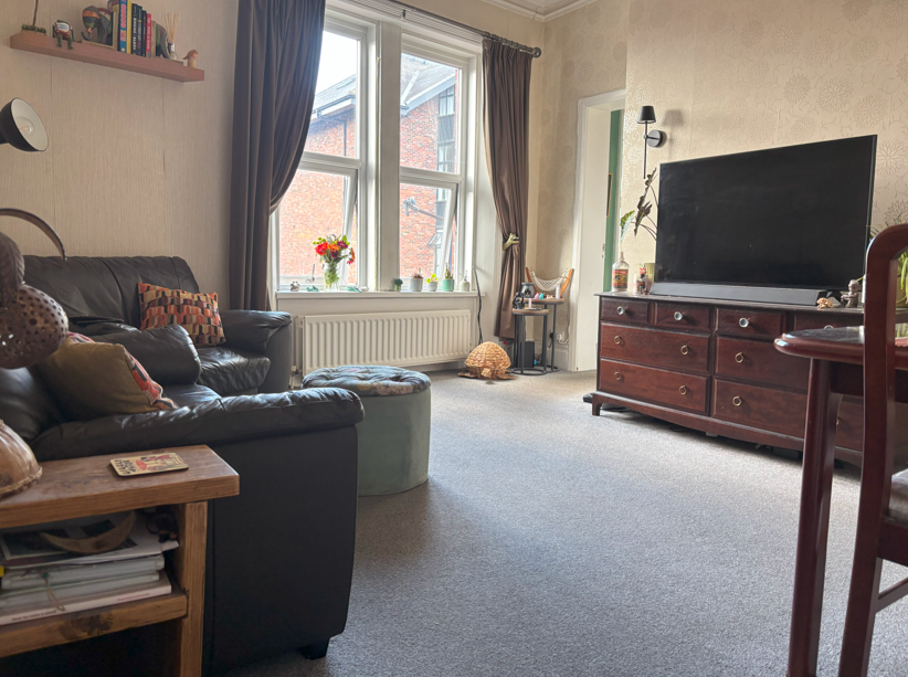 Property photo 2 of 9