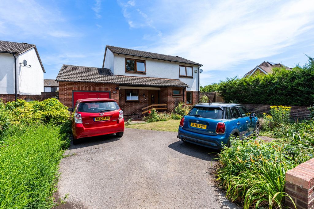 Property photo 1 of 14