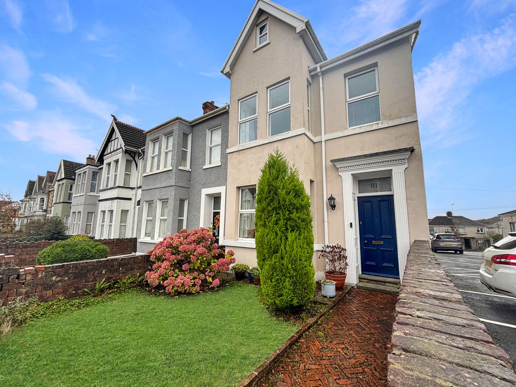 Property photo 1 of 31