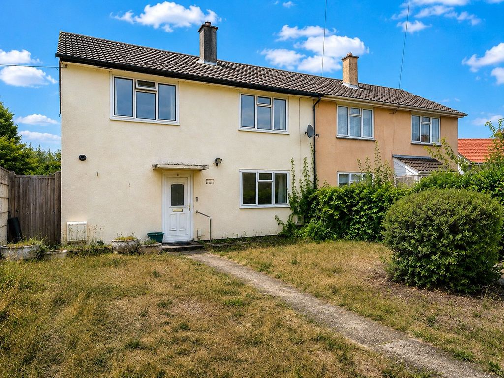 Property photo 1 of 8 Outside