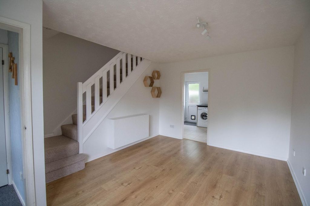 Property photo 2 of 15 Img_2459.Jpg