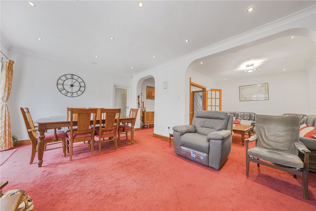 Property photo 3 of 24 Picture No. 07
