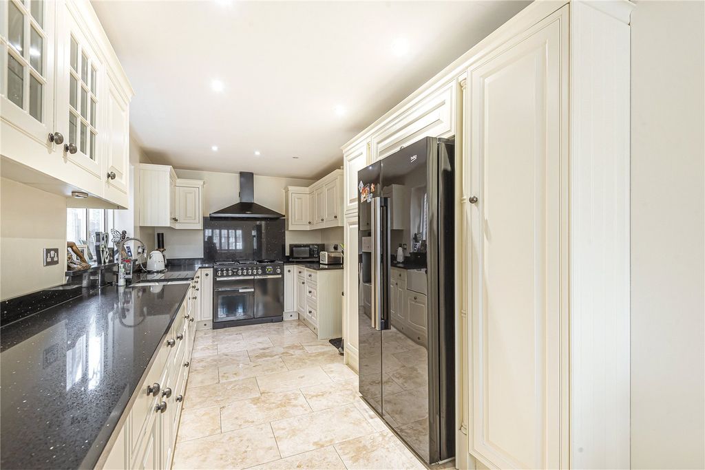 Property photo 3 of 11 Picture No. 04