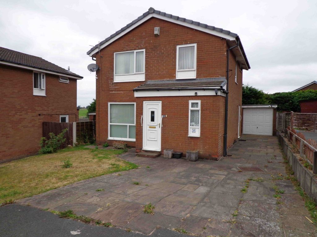 Property photo 1 of 18