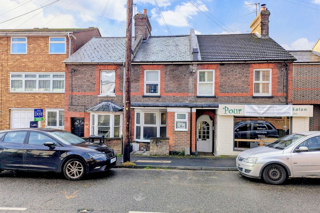 Property photo 1 of 24