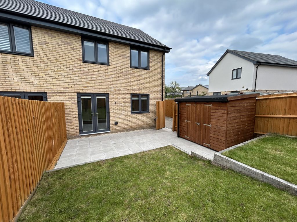 Property photo 3 of 19 Back Garden