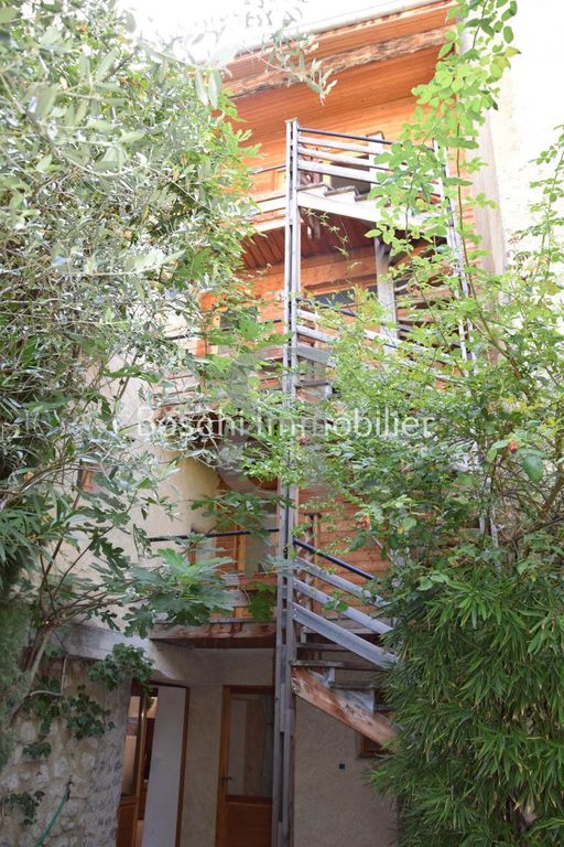 Property photo 3 of 21