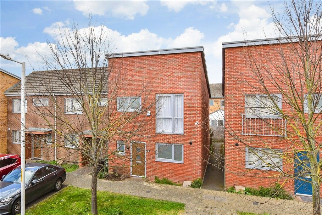 Property photo 1 of 13 External (Web)