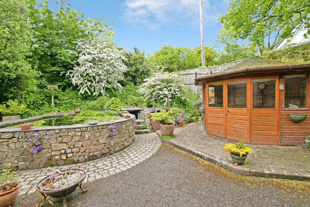 Property photo 3 of 22 Pbox-Img.Jpg