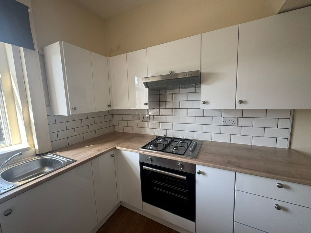 Property photo 1 of 12 Image