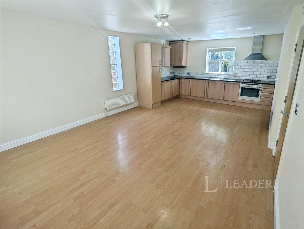 Property photo 2 of 10 Picture No. 09