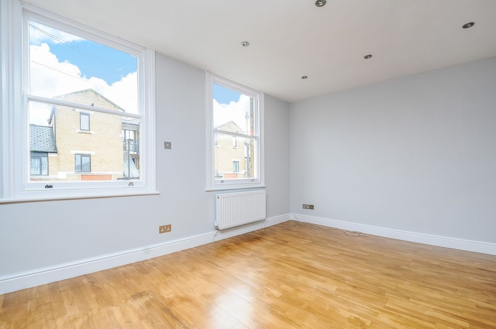 Property photo 2 of 8 687143 (4)c