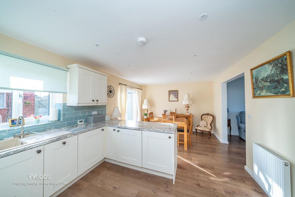 Property photo 3 of 35 Â© Webbs Estate Agents Â© (101 Of 158).Jpg