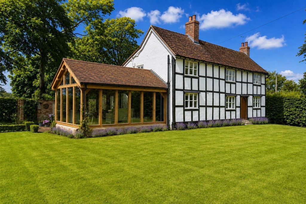 Property photo 1 of 37