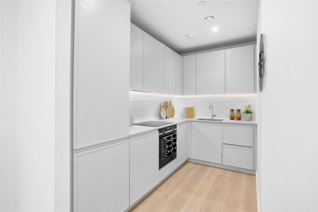 Property photo 3 of 9 Picture No. 04