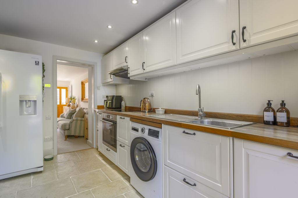 Property photo 3 of 18 Dsc_4257Hdr-Edit