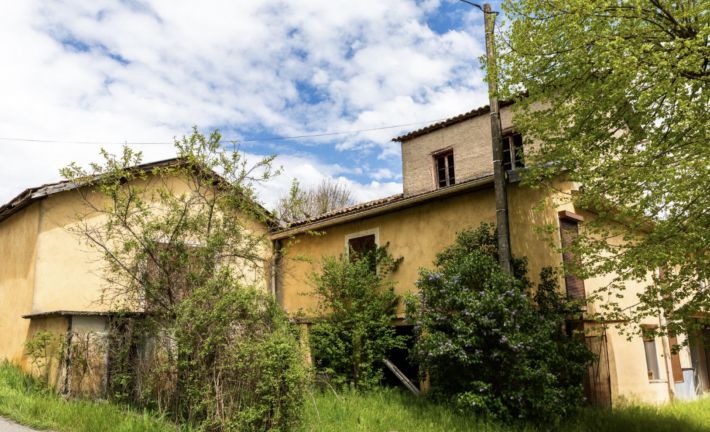 Property photo 3 of 29