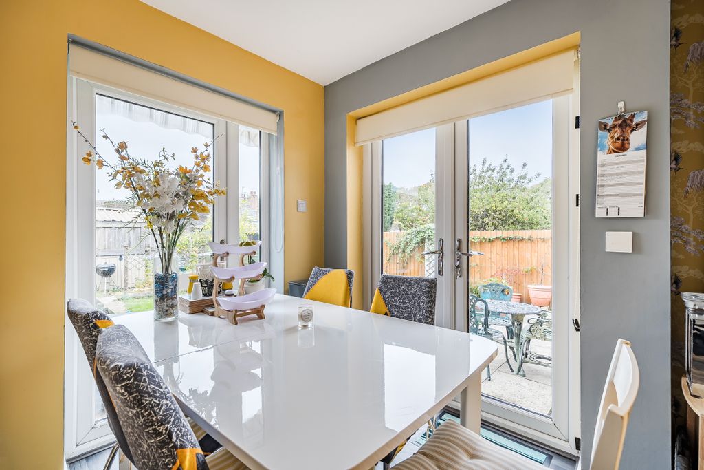 Property photo 2 of 13 1372556768Fa5E4410493