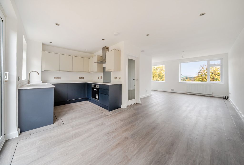 Property photo 3 of 16 Open Plan Living