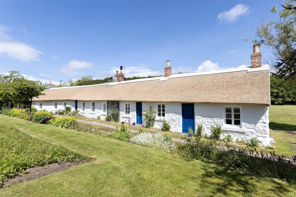 Property photo 1 of 20 External