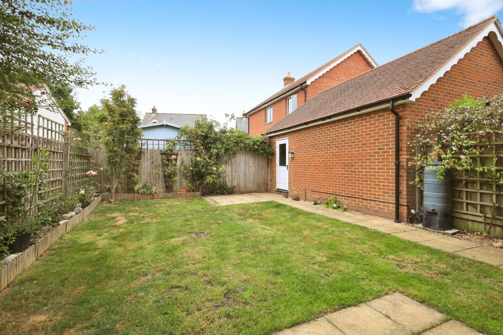 Property photo 3 of 20