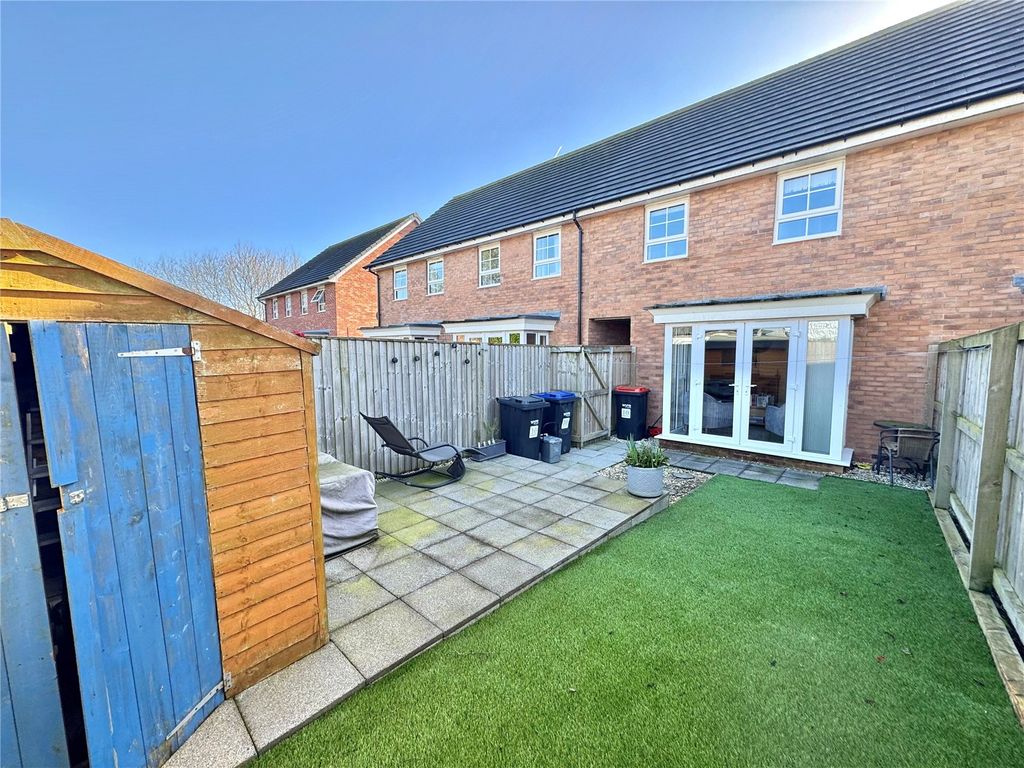 Property photo 2 of 15 Picture No. 13