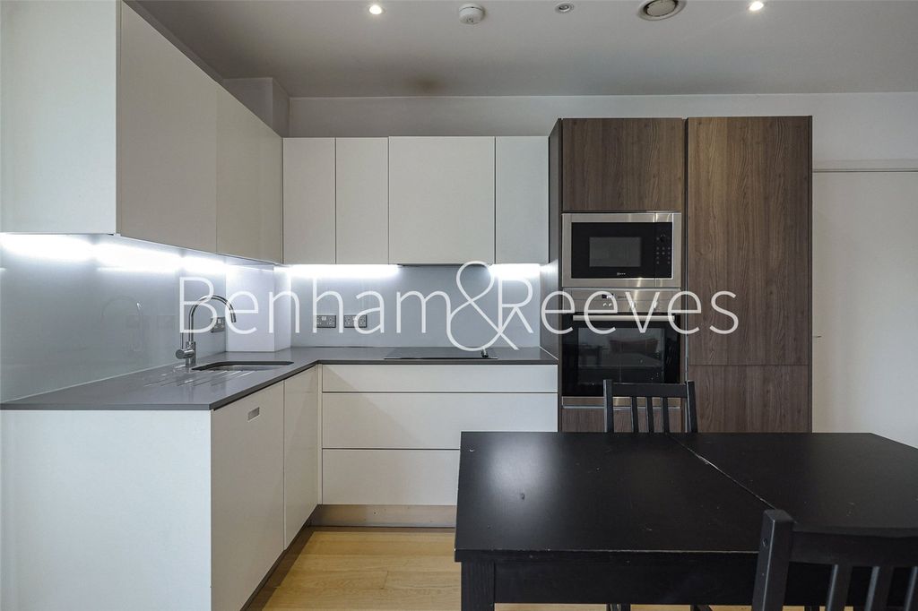 Property photo 2 of 12 Picture No. 03