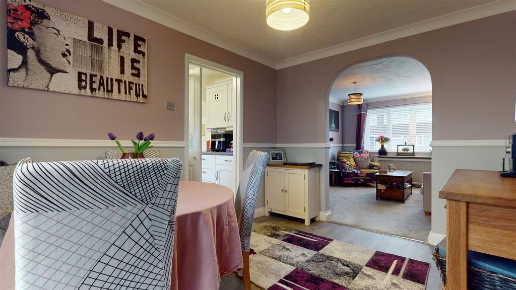 Property photo 3 of 16 01302026_083508.Jpg