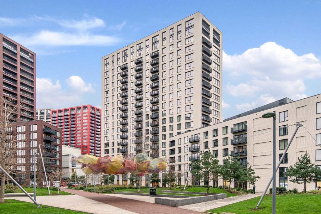 Property photo 1 of 3