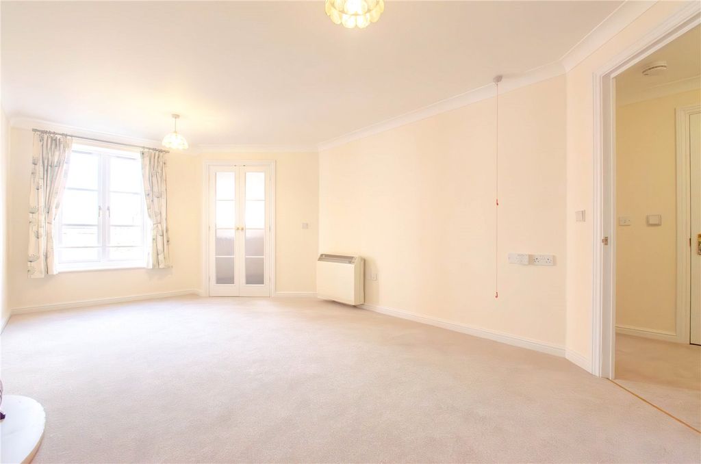 Property photo 3 of 15 Picture No. 05