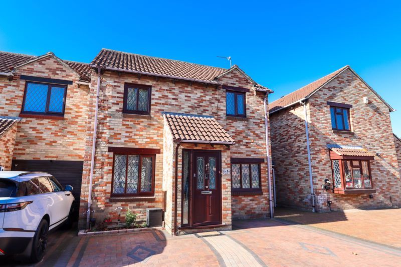 Property photo 1 of 19 Front