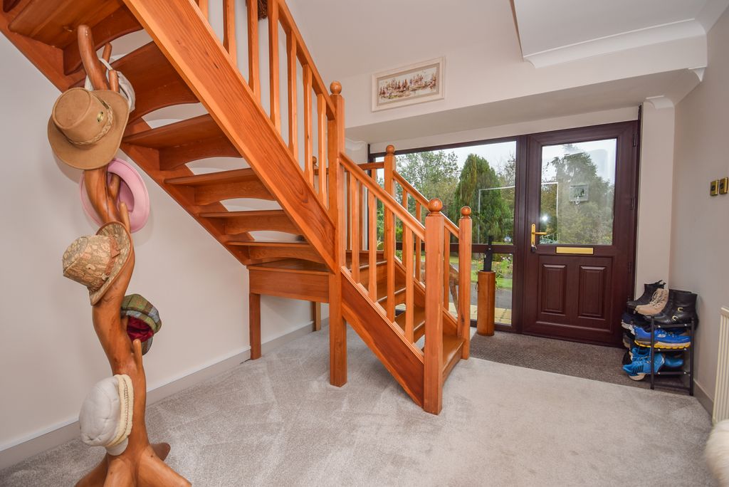 Property photo 3 of 36 Dsc_0179